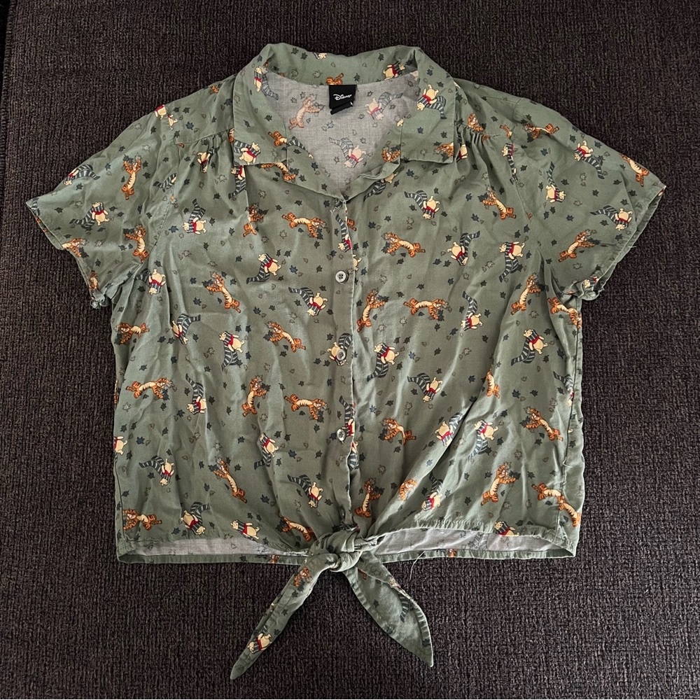 BOXLUNCH EXCLUSIVE Disney Winnie the Pooh & Tigger Women's Tie-Front Woven Top